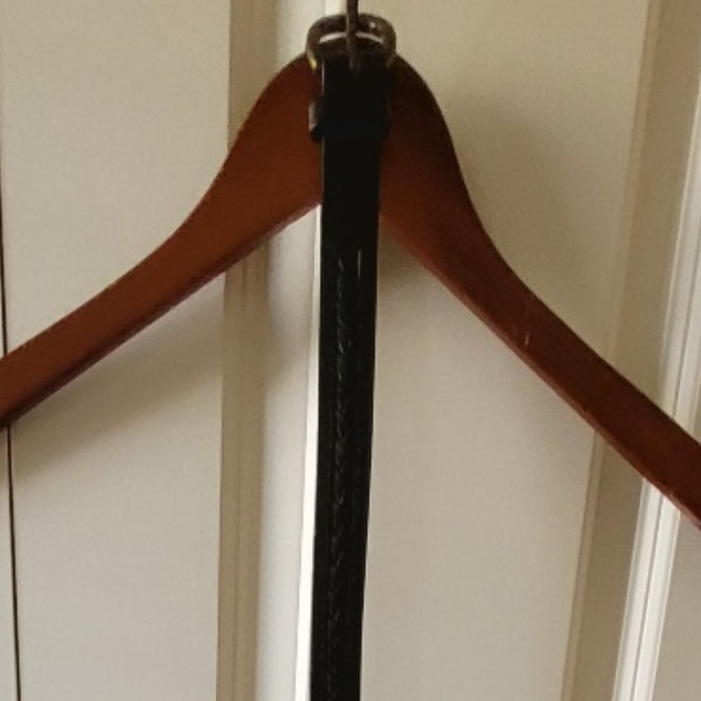 Talbot's Dark Green Lady's Leather Belt. Size S. EEUC.